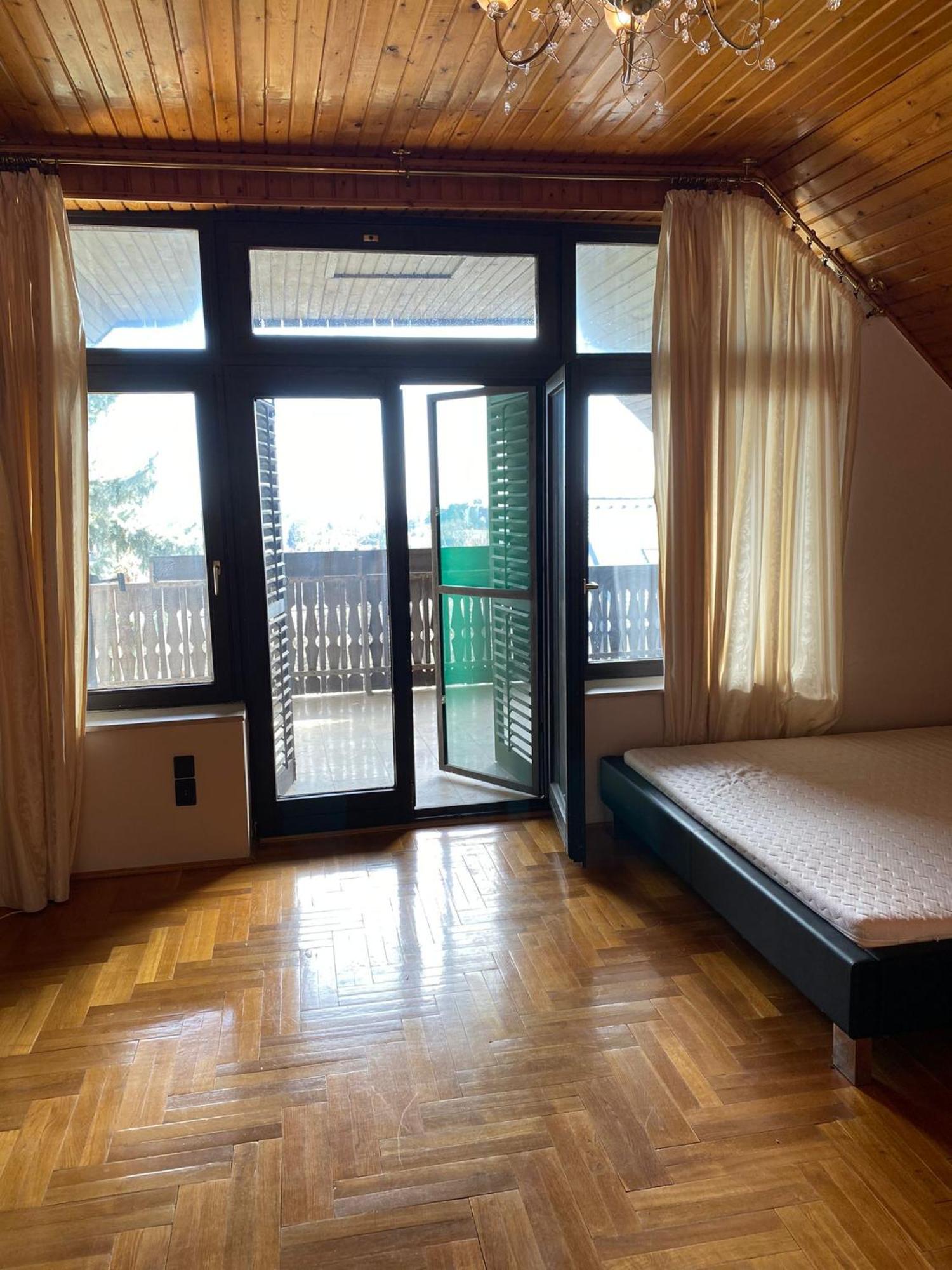 Luxury 3 Bedroom In A Forest 10min Drive From Center Вилла *