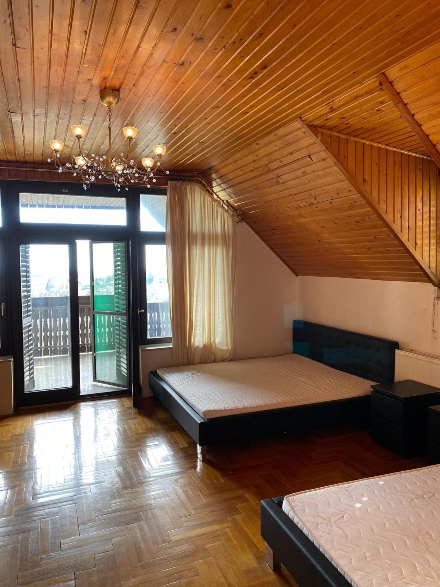Вилла Luxury 3 Bedroom In A Forest 10min Drive From Center Будапешт